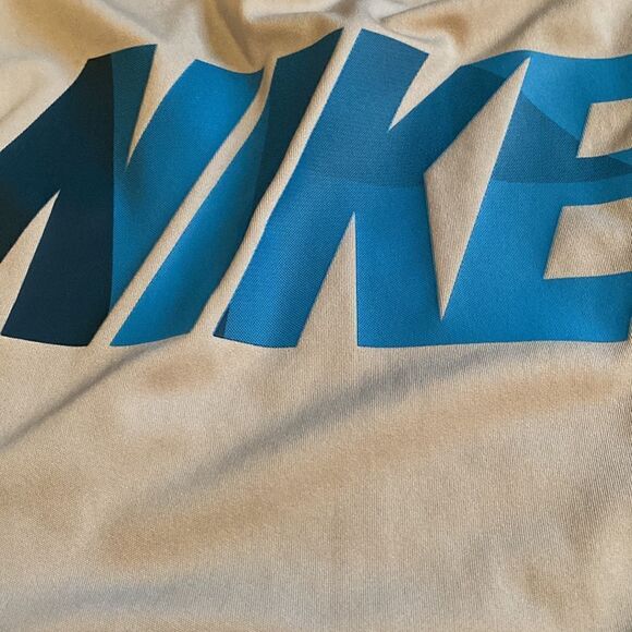 NIKE DRI-FIT TANK TOPS KIDS M LOT OF 2 - Picture 8 of 11